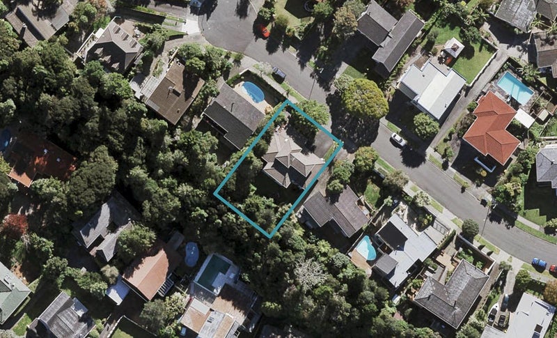 14 Heaton Grove, Chatswood, Auckland - Carousel 1