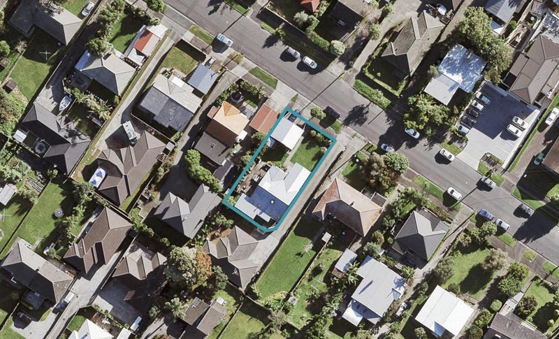 16 Alford Street, Waterview, Auckland - Carousel 1