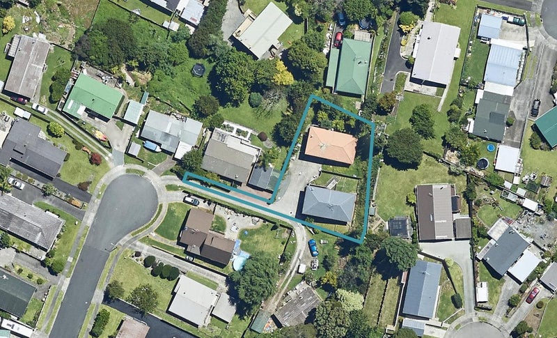 16B Nicolas Place, Judea, Tauranga - Carousel 1