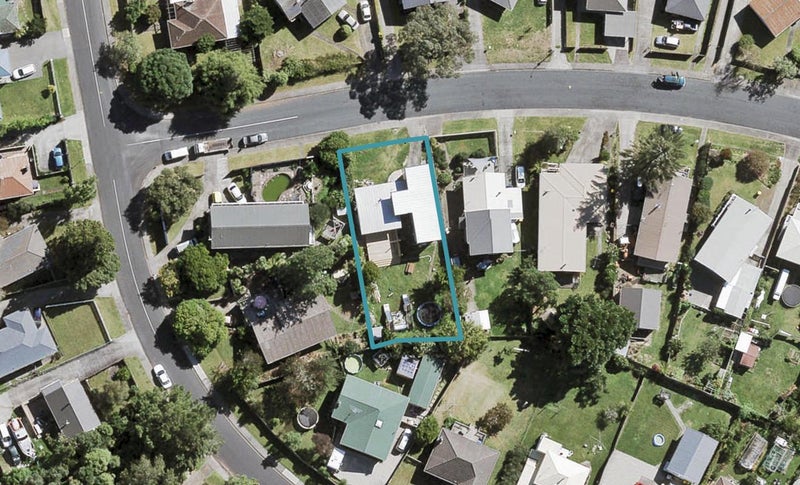 3 Jillian Drive, Ranui, Auckland - Carousel 1
