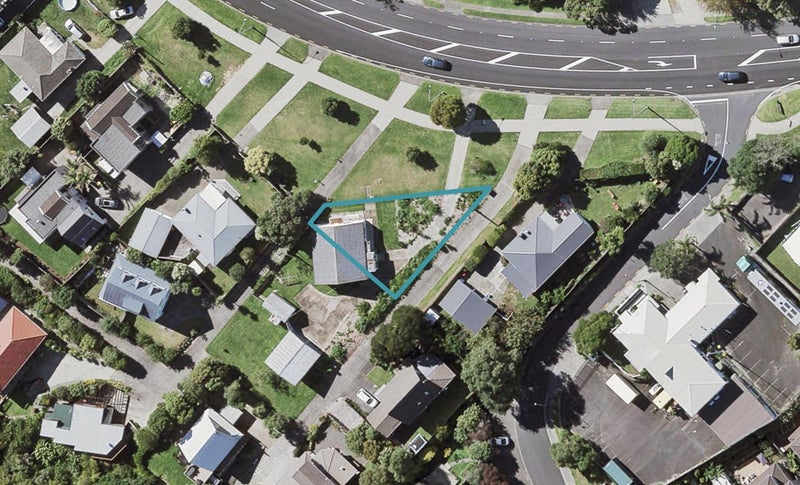 408 East Coast Road, Sunnynook, Auckland - Carousel 1