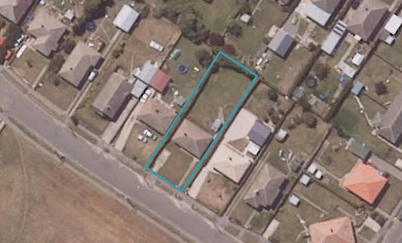8 Harlech Street, Oamaru North, Oamaru - Carousel 1