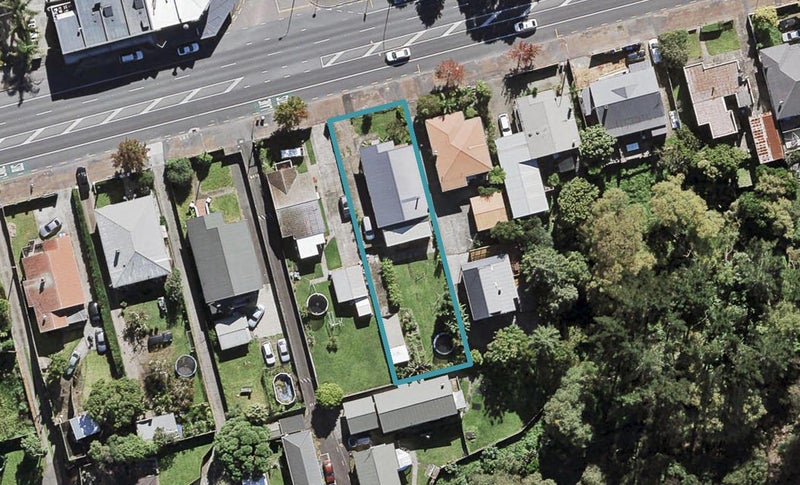 1028B Great North Road, Point Chevalier, Auckland - Carousel 1