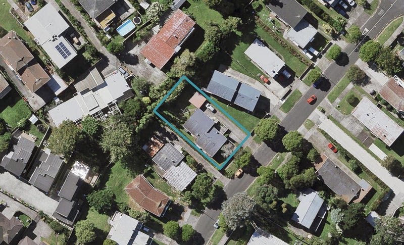 1/9 Simkin Avenue, St Johns, Auckland - Carousel 1