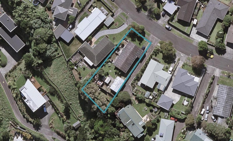 37 Truby King Street, Merrilands, New Plymouth - Carousel 1