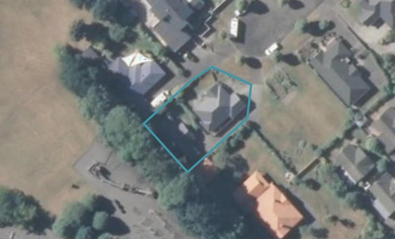 10 Beauvais Place, Allenton, Ashburton - Carousel 1