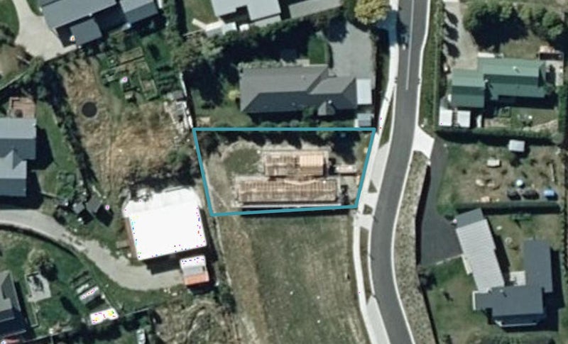 3 Sarges Way, Wanaka - Carousel 1