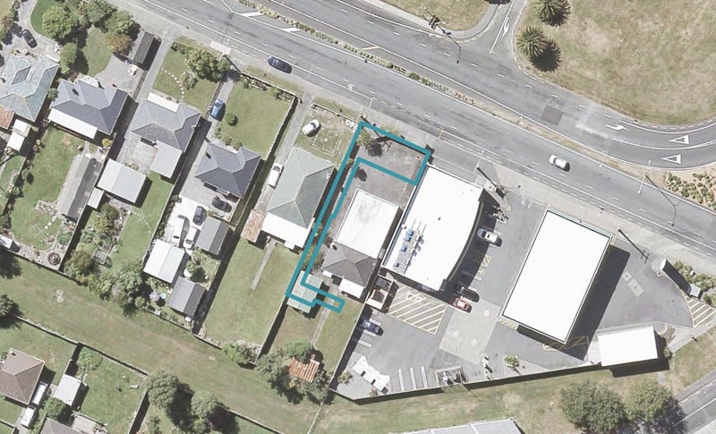 1/7 Wainuiomata Road, Wainuiomata, Lower Hutt - Carousel 1