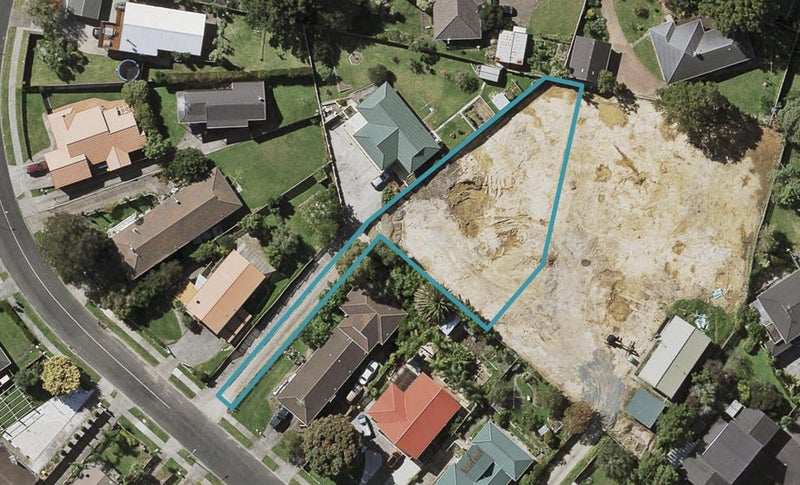 90 Cardiff Road, Pakuranga, Auckland - Carousel 1