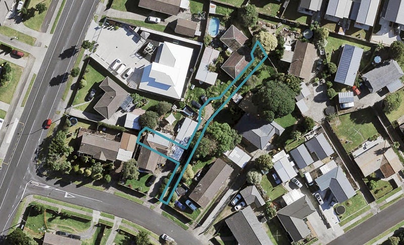 4C Becker Drive, Weymouth, Auckland - Carousel 1