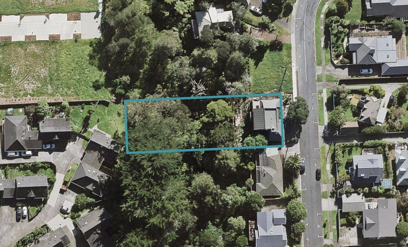 18 Park Avenue, Northcote, Auckland - Carousel 1