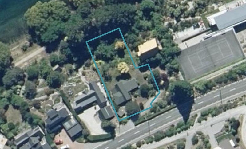 583 Peninsula Road, Kelvin Heights, Queenstown - Carousel 1