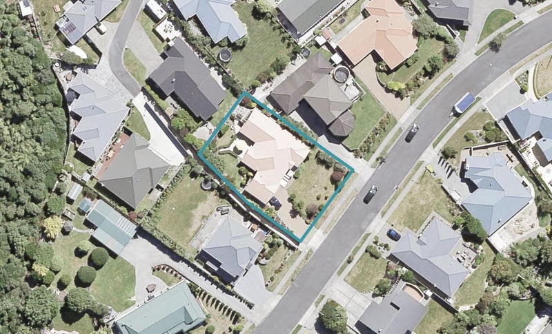 12 Betty Watt Grove, Riverstone Terraces, Upper Hutt - Carousel 1