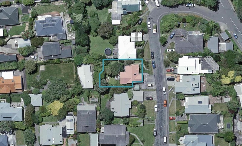31 Farm Road, Northland, Wellington - Carousel 1