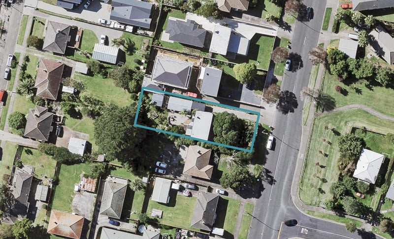25 Line Road, Glen Innes, Auckland - Carousel 1