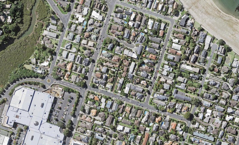 1/4 Frater Avenue, Milford, Auckland - Carousel 1