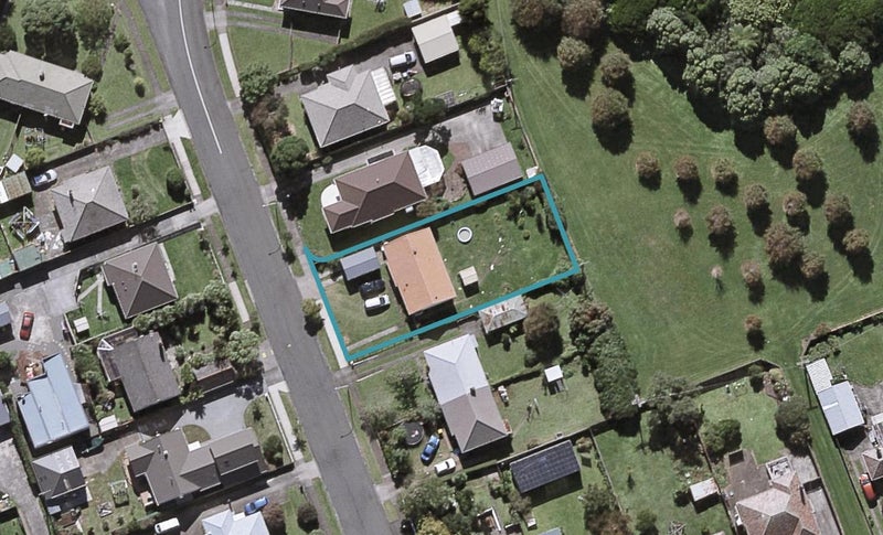 53 Somerset Street, Brooklands, New Plymouth - Carousel 1