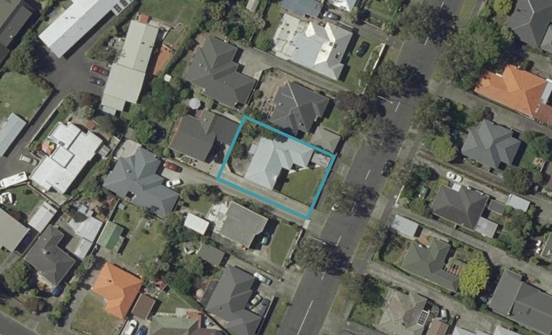 16 Franklin Avenue, Hokowhitu, Palmerston North - Carousel 1