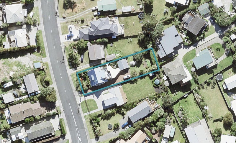 50 Shakespear Road, Army Bay, Whangaparaoa - Carousel 1