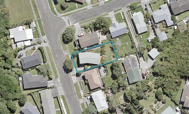 20 Waipounamu Drive, Kelson, Lower Hutt - Carousel 1