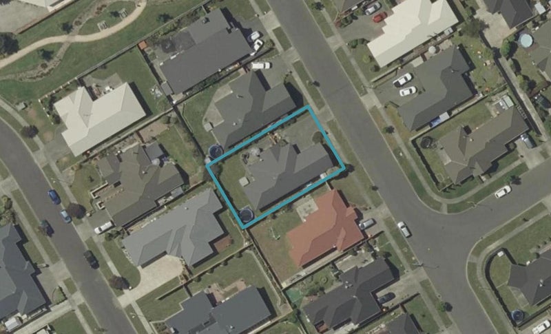 36 Branigan Parade, Kelvin Grove, Palmerston North - Carousel 1
