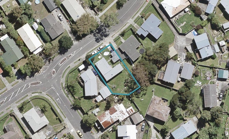 92 Norana Road, Timberlea, Upper Hutt - Carousel 1