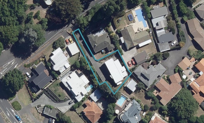 6 Fairfield Road, Fairfield, Hamilton - Carousel 1
