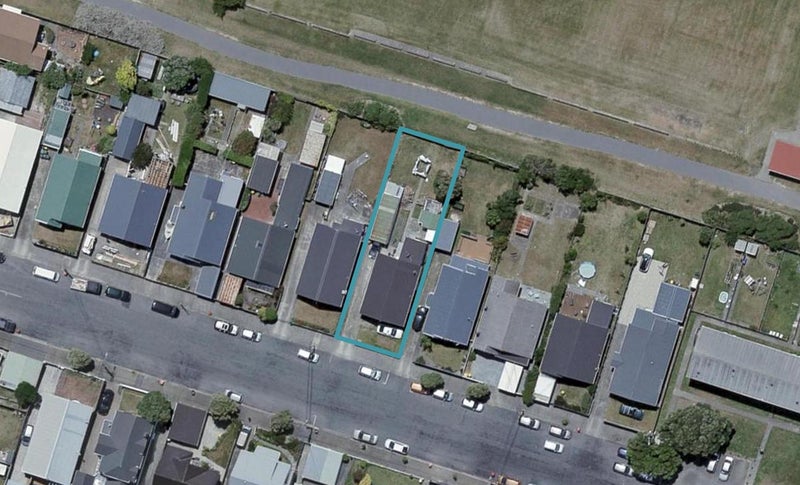 93 Endeavour Street, Lyall Bay, Wellington - Carousel 1