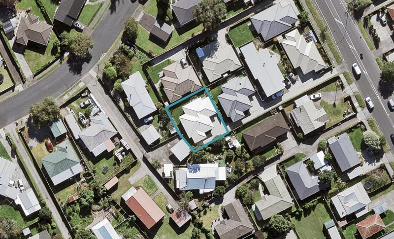 242D Rosebank Road, Avondale, Auckland - Carousel 1