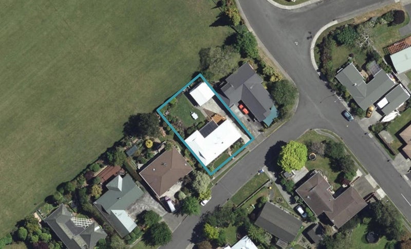 4 Peppin Avenue, Richmond - Carousel 1