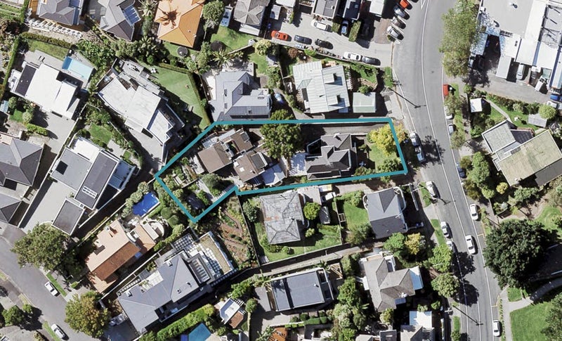 1/5 Baddeley Avenue, Kohimarama, Auckland - Carousel 1