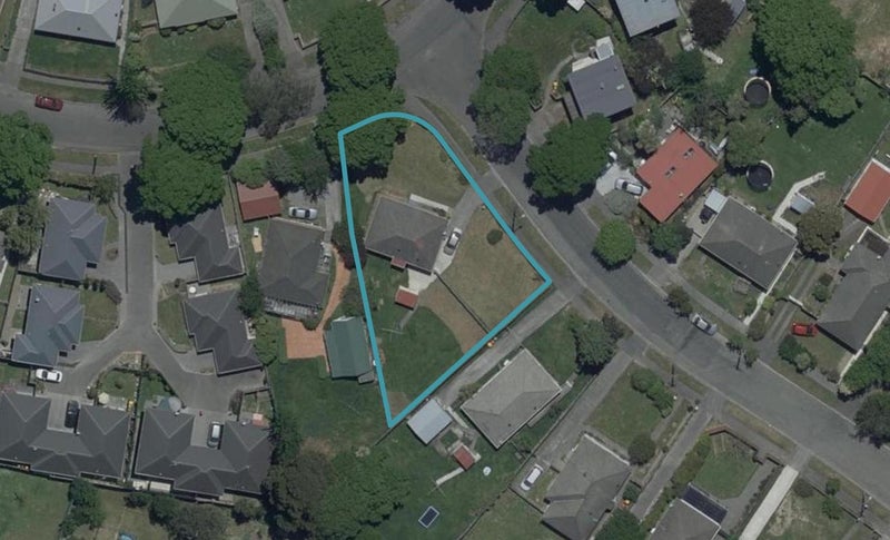 45 Hollyford Avenue, Bryndwr, Christchurch - Carousel 1