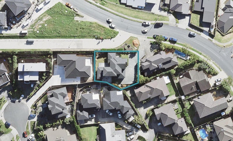 79 Fairview Avenue, Fairview Heights, Auckland - Carousel 1