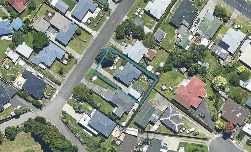44 Carlisle Street, Greerton, Tauranga - Carousel 1