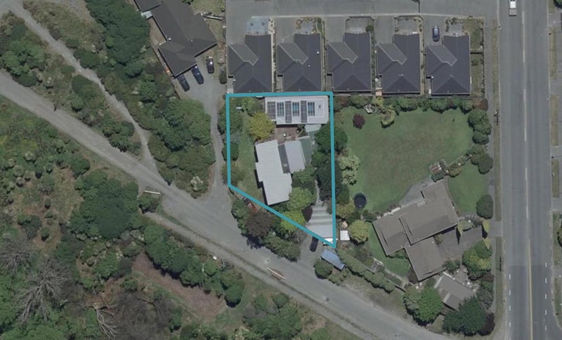 256 Beach Road, Burwood, Christchurch - Carousel 1