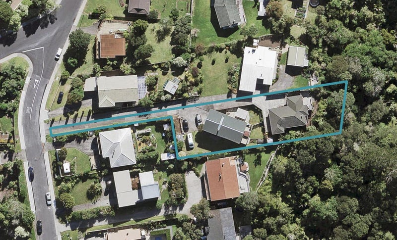 2/6 Arcadia Crescent, Bayview, Auckland - Carousel 1