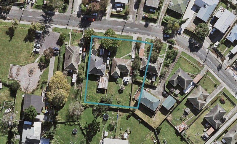 7 Tonar Street, Northcote, Auckland - Carousel 1