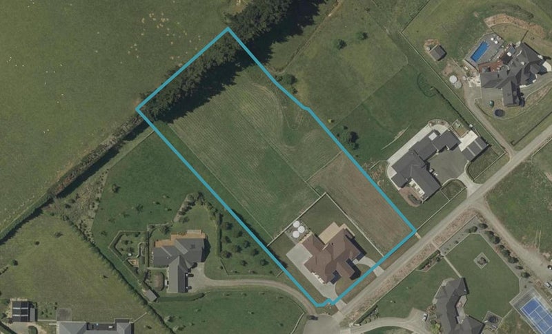 47 Tutakarae Road, Kelvin Grove, Palmerston North - Carousel 1