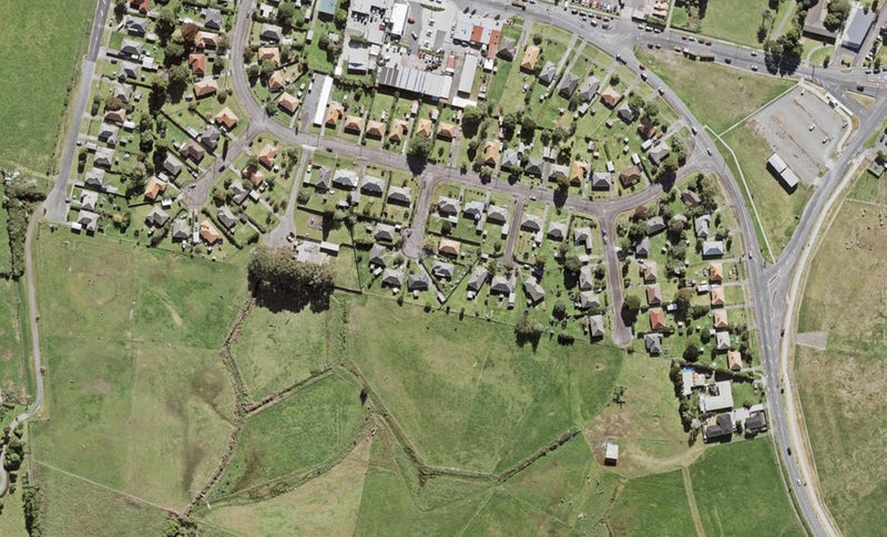 6 Ririno Place, Whenuapai, Auckland - Carousel 1