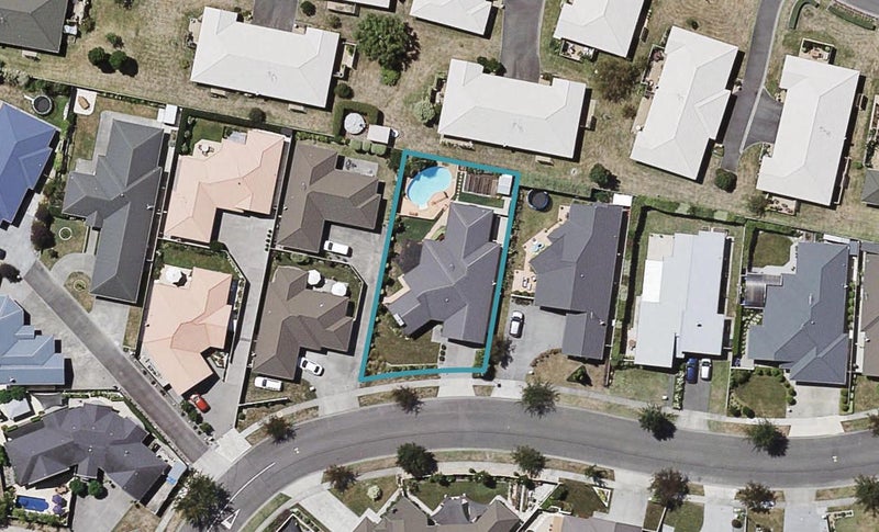 15 Merlot Drive, Greenmeadows, Napier - Carousel 1