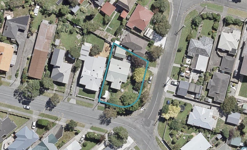 15 Birdwood Road, Waterloo, Lower Hutt - Carousel 1