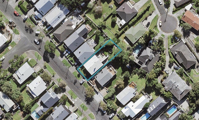 97 Warnock Street, Westmere, Auckland - Carousel 1