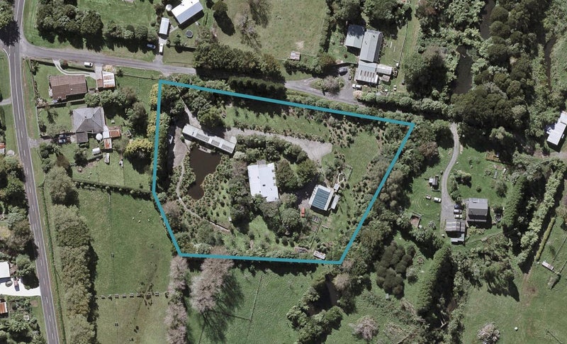 20 Olson Street, Egmont Village, Inglewood - Carousel 1