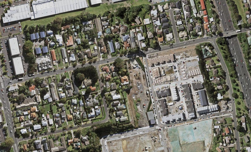 7/25 Panama Road, Mount Wellington, Auckland - Carousel 1