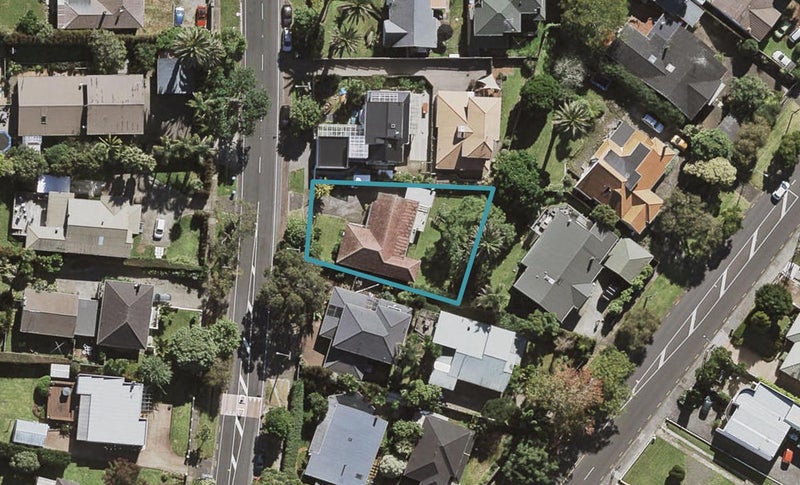 1 Wheturangi Road, Greenlane, Auckland - Carousel 1