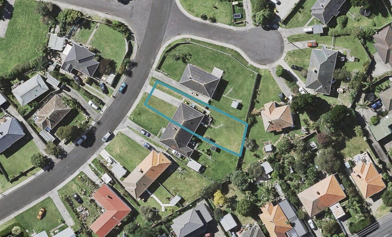 7 Philomel Crescent, Bayswater, Auckland - Carousel 1