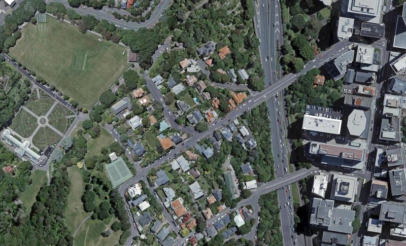 94 Bolton Street, Kelburn, Wellington - Carousel 1