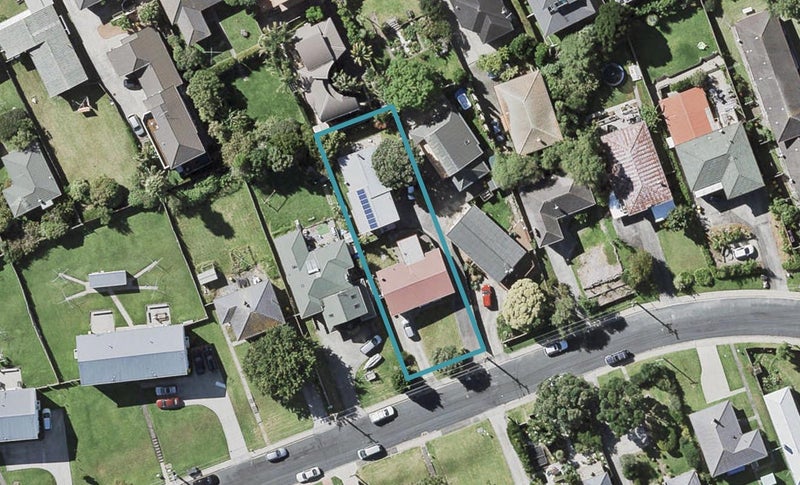 2/22 Alamein Avenue, Belmont, Auckland - Carousel 1