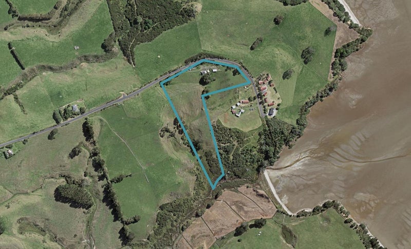 304 Hatton Road, Waiuku - Carousel 1