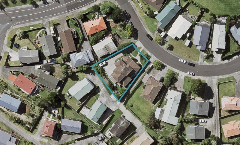 3 Romulus Place, Totara Vale, Auckland - Carousel 1